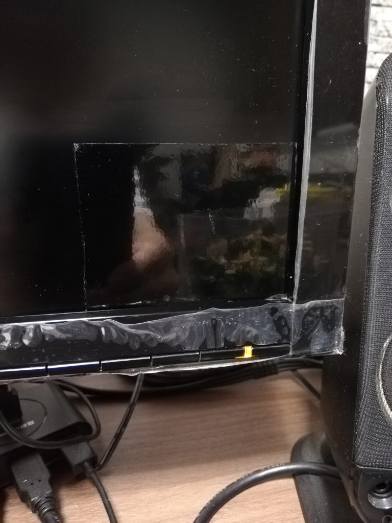 モニター7